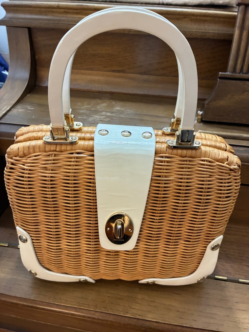 kate spade New York Sossity Little Compton Basket Bag Wicker Patent White Trim